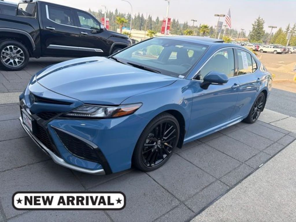 Used 2023 Toyota Camry Hybrid XSE Sedan