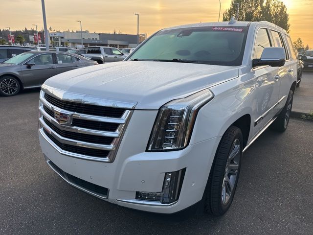 2017 CADILLAC Escalade Premium Luxury photo 3