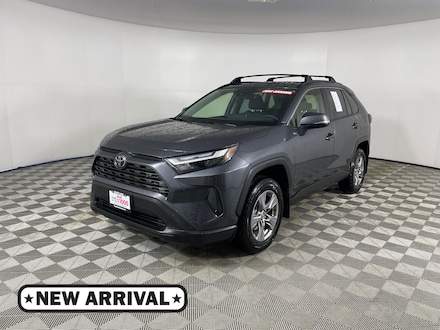 2025 Toyota RAV4 Hybrid XLE SUV