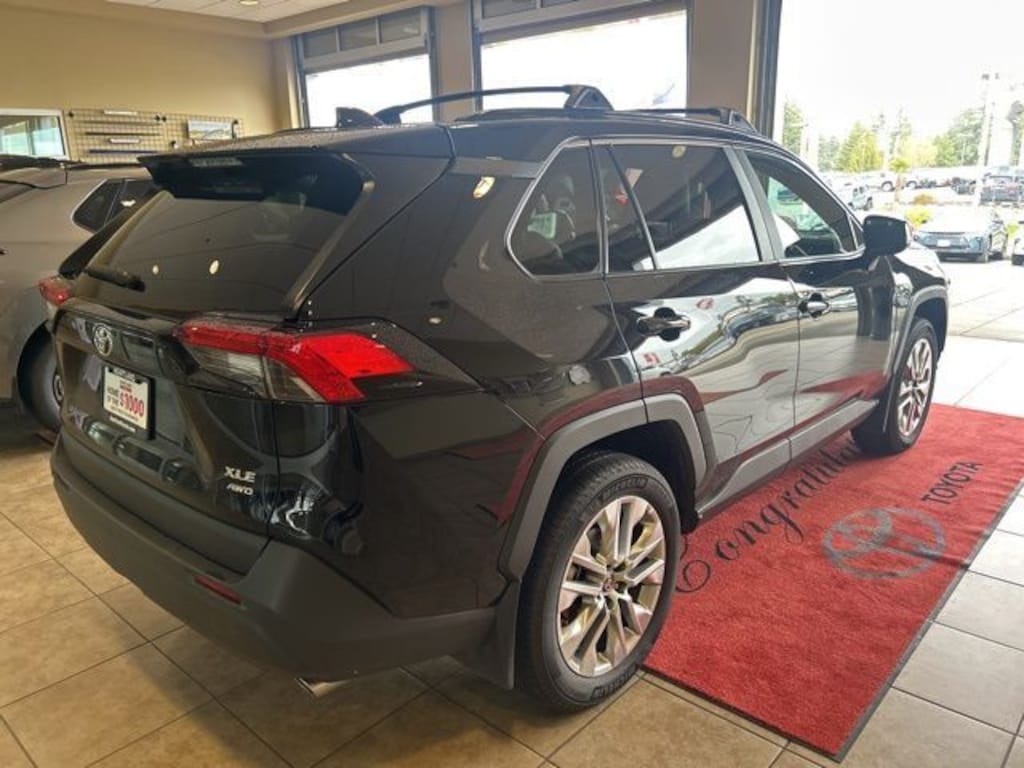 Used 2025 Toyota RAV4 XLE Premium SUV