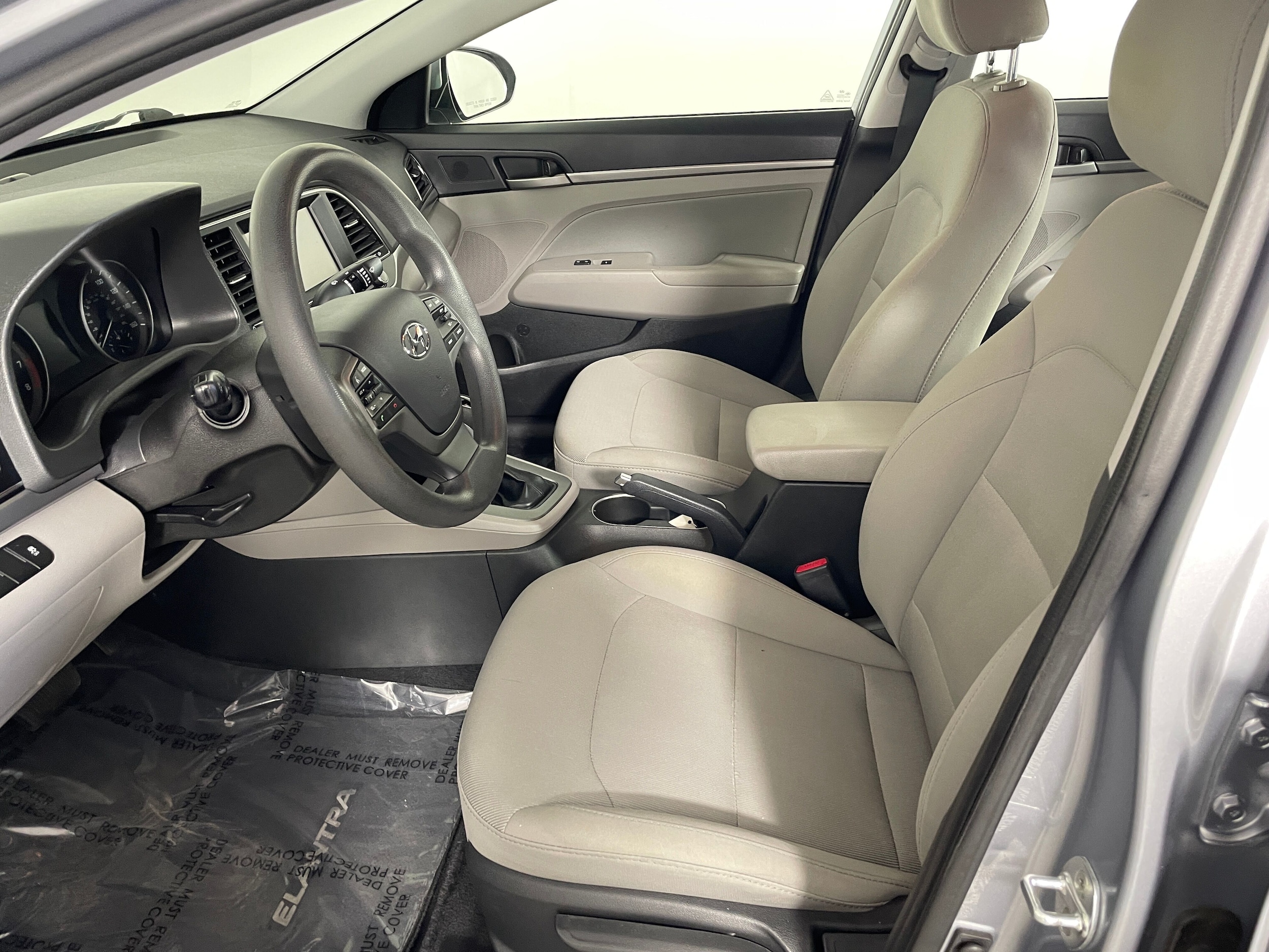Used 2017 Hyundai Elantra SE with VIN 5NPD84LFXHH156756 for sale in Bremerton, WA