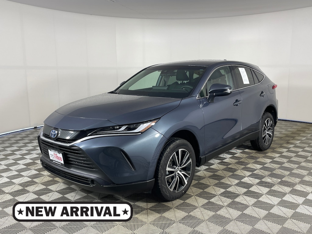 Used 2023 Toyota Venza LE SUV