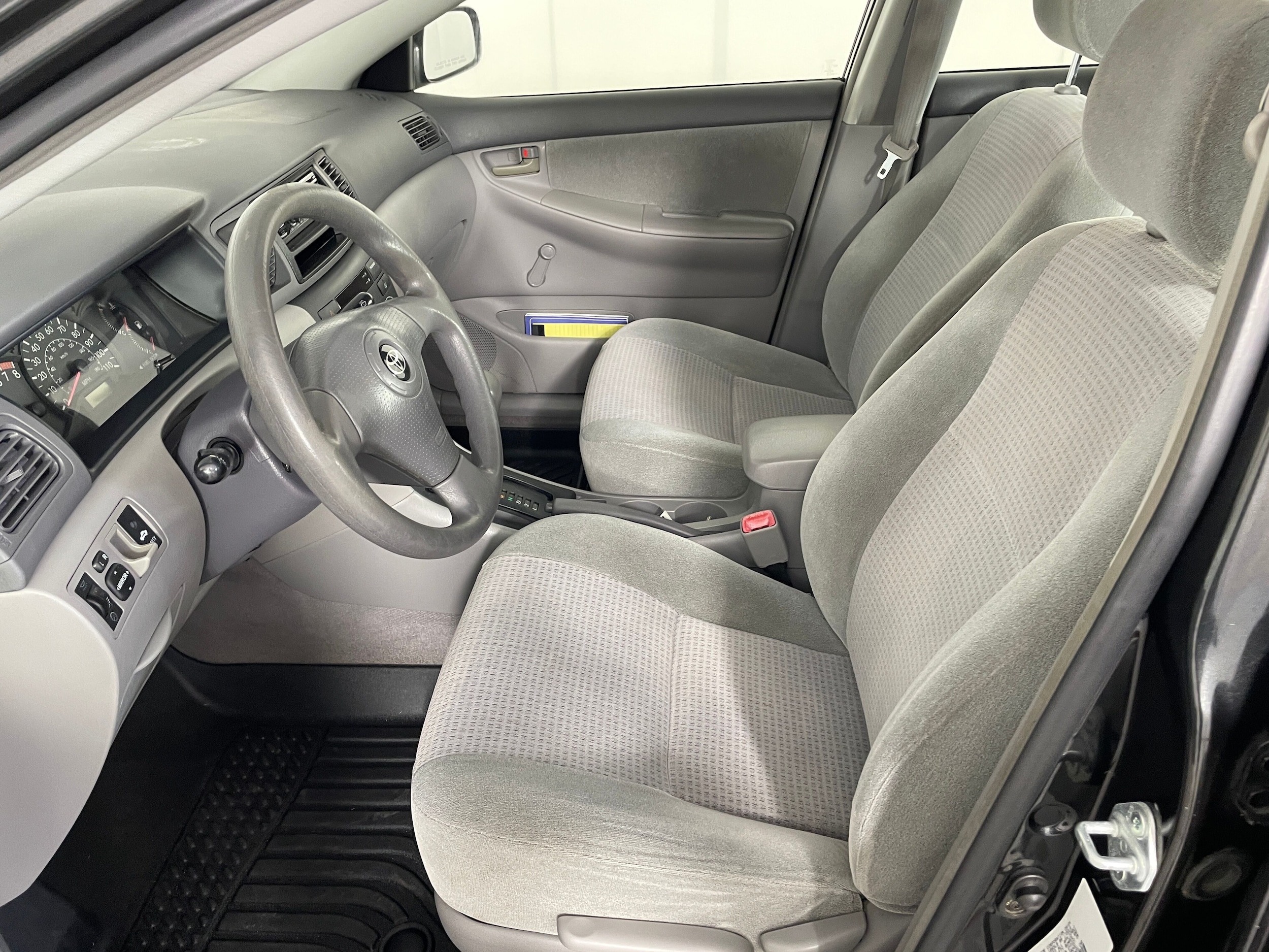 Used 2005 Toyota Corolla CE with VIN JTDBR32E252061208 for sale in Bremerton, WA