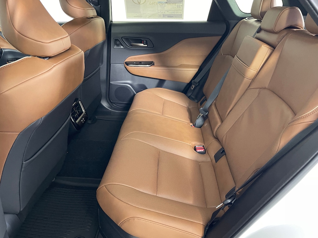 New 2025 Toyota Crown Signia Limited LIMITED