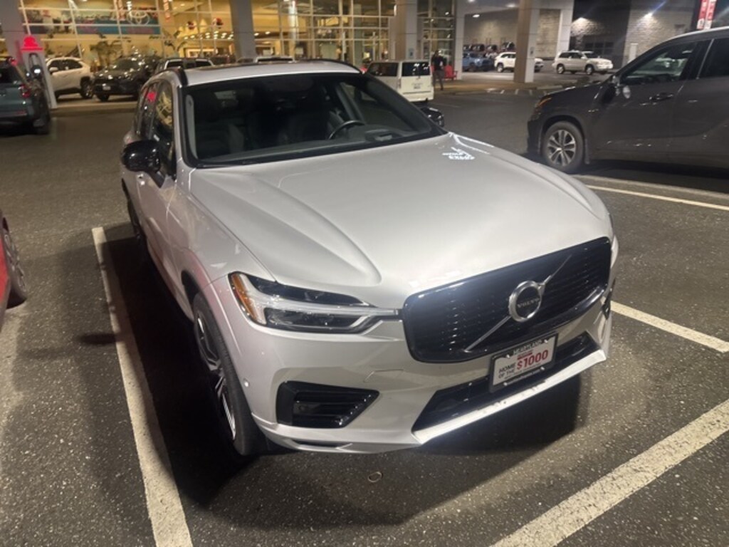 Used 2021 Volvo XC60 Recharge Plug-In Hybrid T8 R-Design SUV