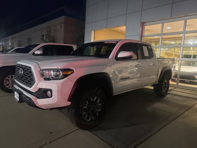 2022 Toyota Tacoma TRD Off-Road photo 4