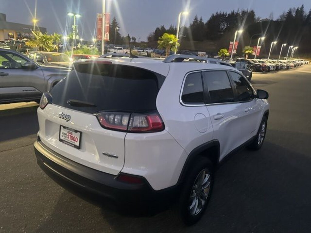 Used 2021 Jeep Cherokee Latitude Plus SUV