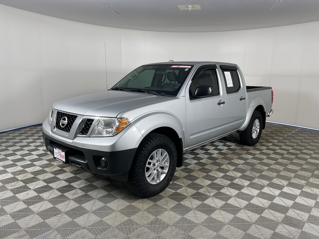 Used 2018 Nissan Frontier SV Truck Crew Cab