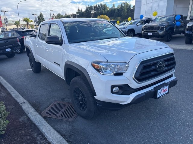 2023 Toyota Tacoma SR5 V6 photo 3
