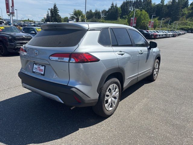 2024 Toyota Corolla Cross L photo 4