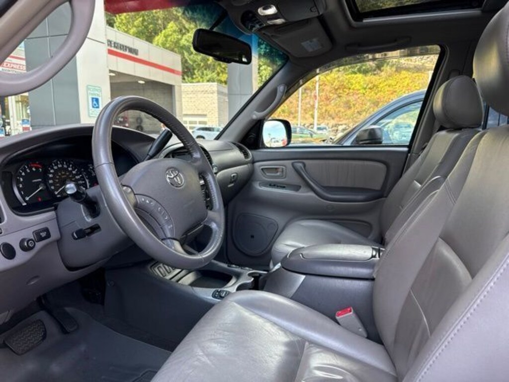 Used 2007 Toyota Sequoia Limited V8 SUV
