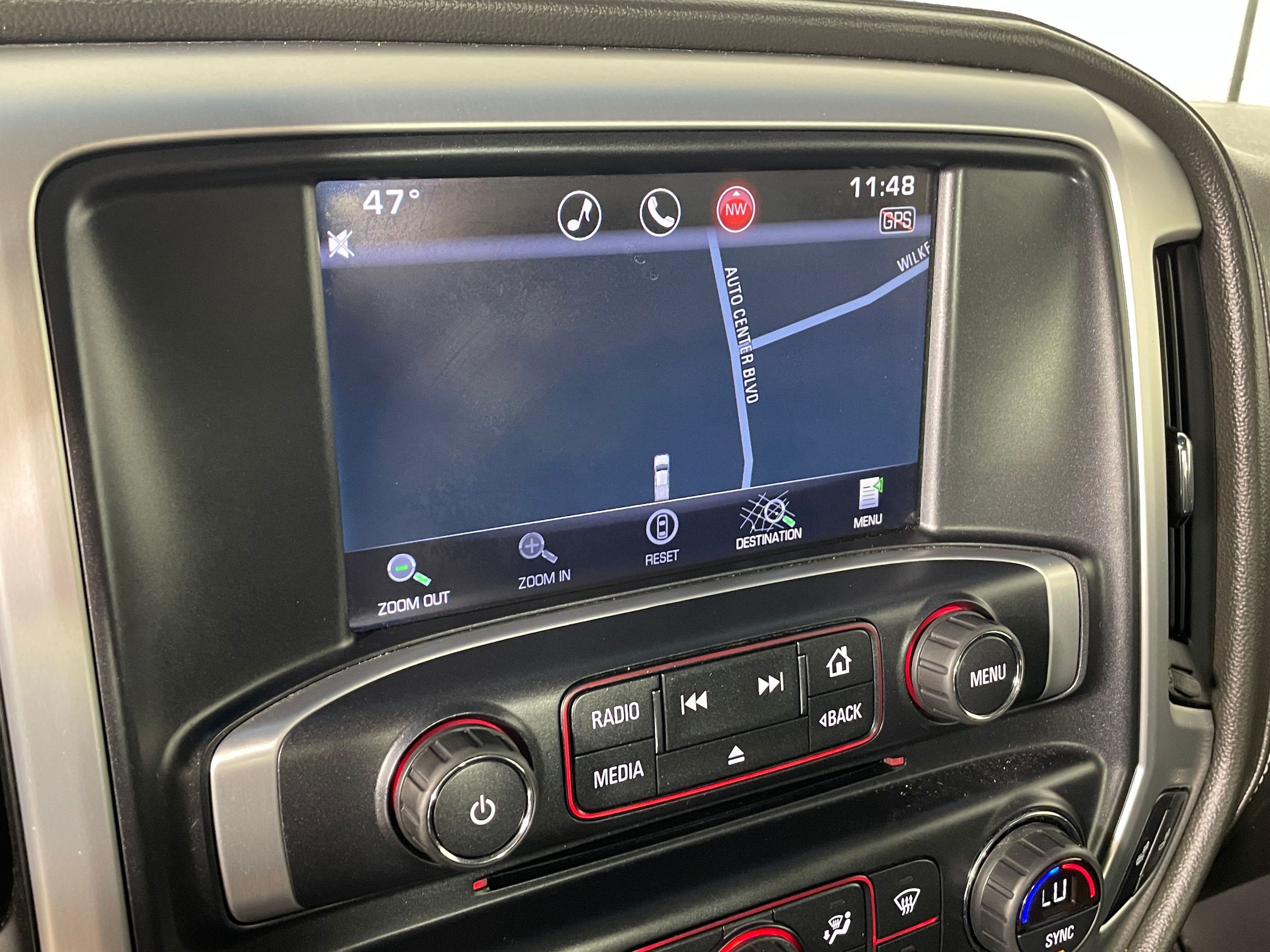 2015 GMC Sierra 1500 SLT photo 3