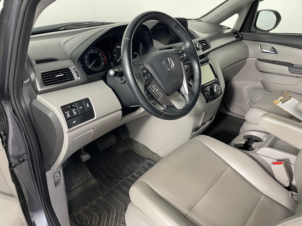Used 2015 Honda Odyssey EX-L w/Navigation Van