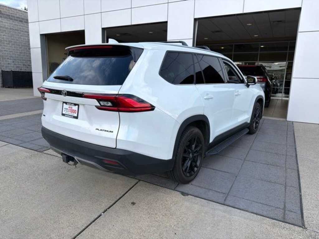 Used 2024 Toyota Grand Highlander SUV