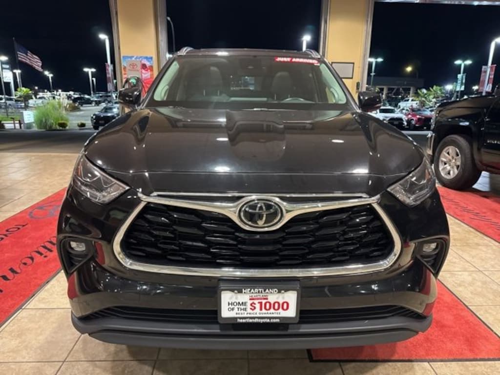 Used 2021 Toyota Highlander Limited SUV