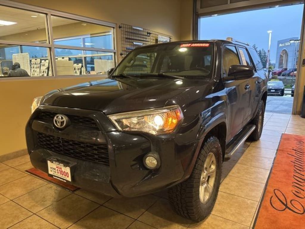 Used 2016 Toyota 4Runner SR5 SUV
