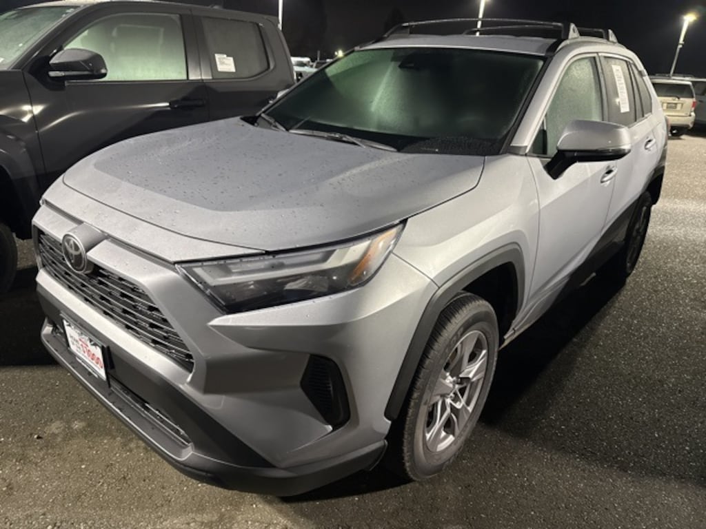 Used 2025 Toyota RAV4 XLE SUV