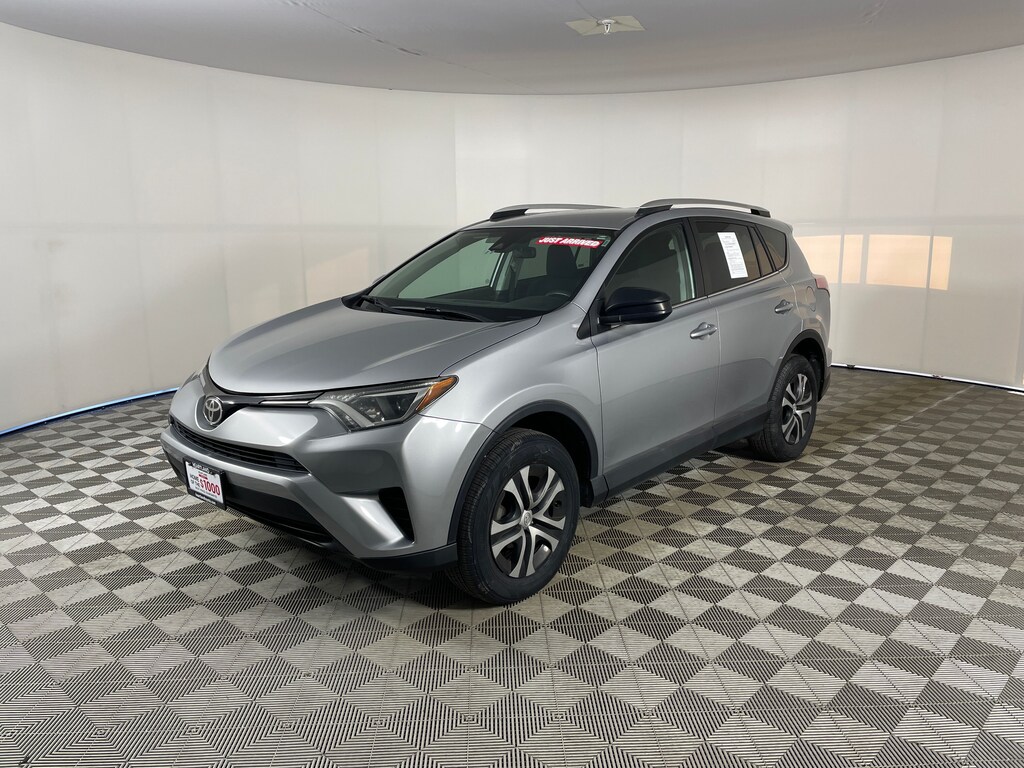 Used 2018 Toyota RAV4 LE SUV