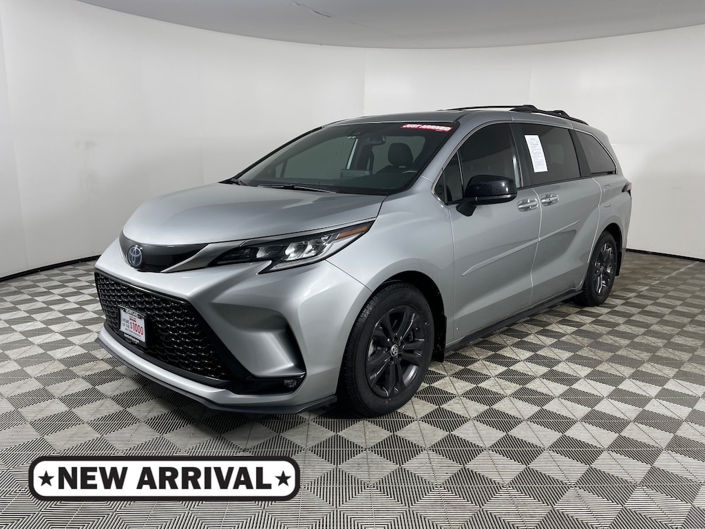 Certified 2024 Toyota Sienna XSE 7 Passenger Van Passenger Van