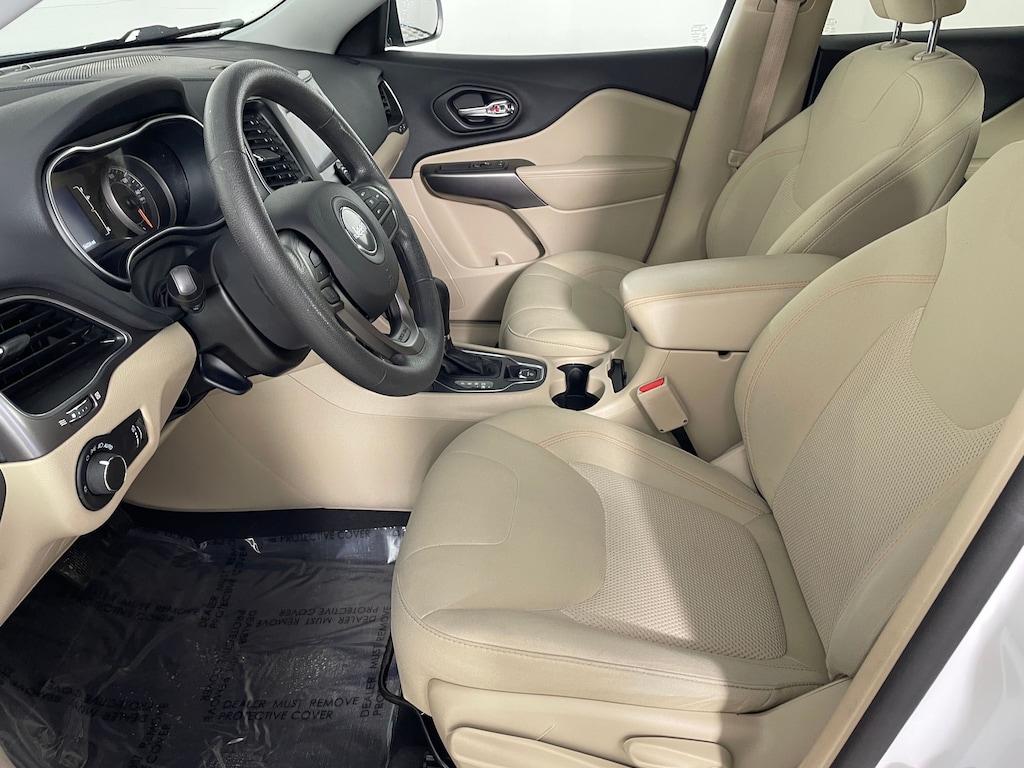 Used 2021 Jeep Cherokee Latitude SUV