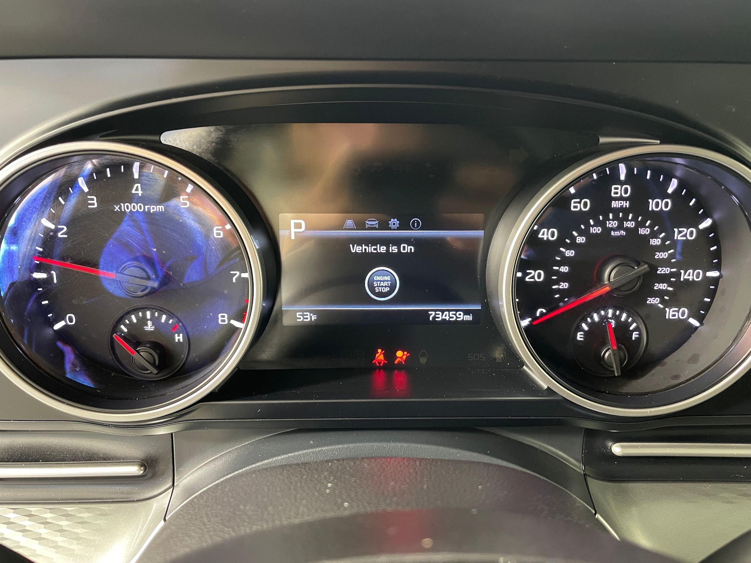 2022 Kia Carnival LXS photo 4