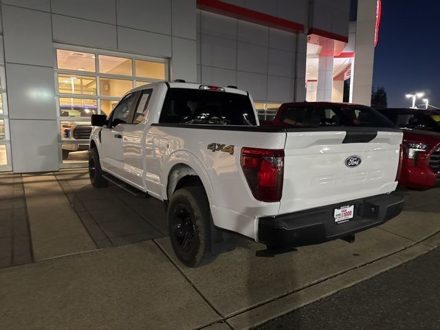 2025 Ford F-150 XL photo 5