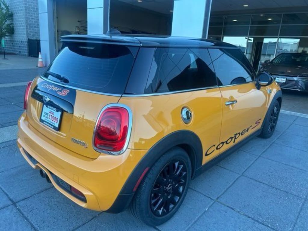 Used 2015 MINI Hardtop 2 Door Cooper S Hatchback