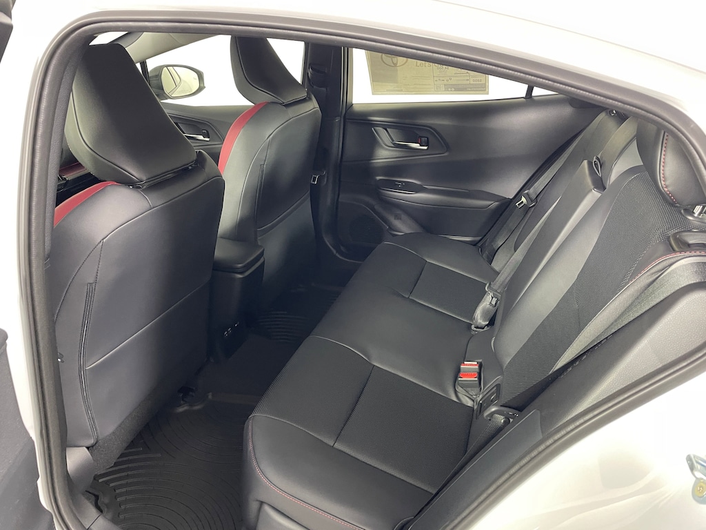 New 2026 Toyota Prius Plug-in Hybrid XSE Hatchback