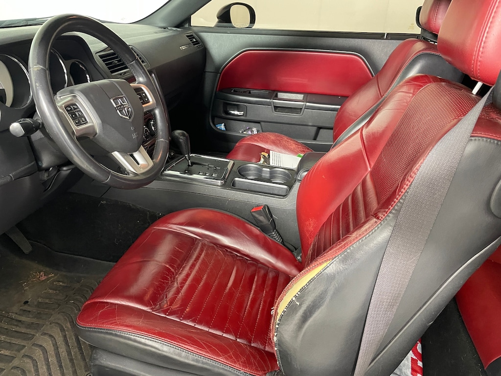 Used 2014 Dodge Challenger SXT Coupe