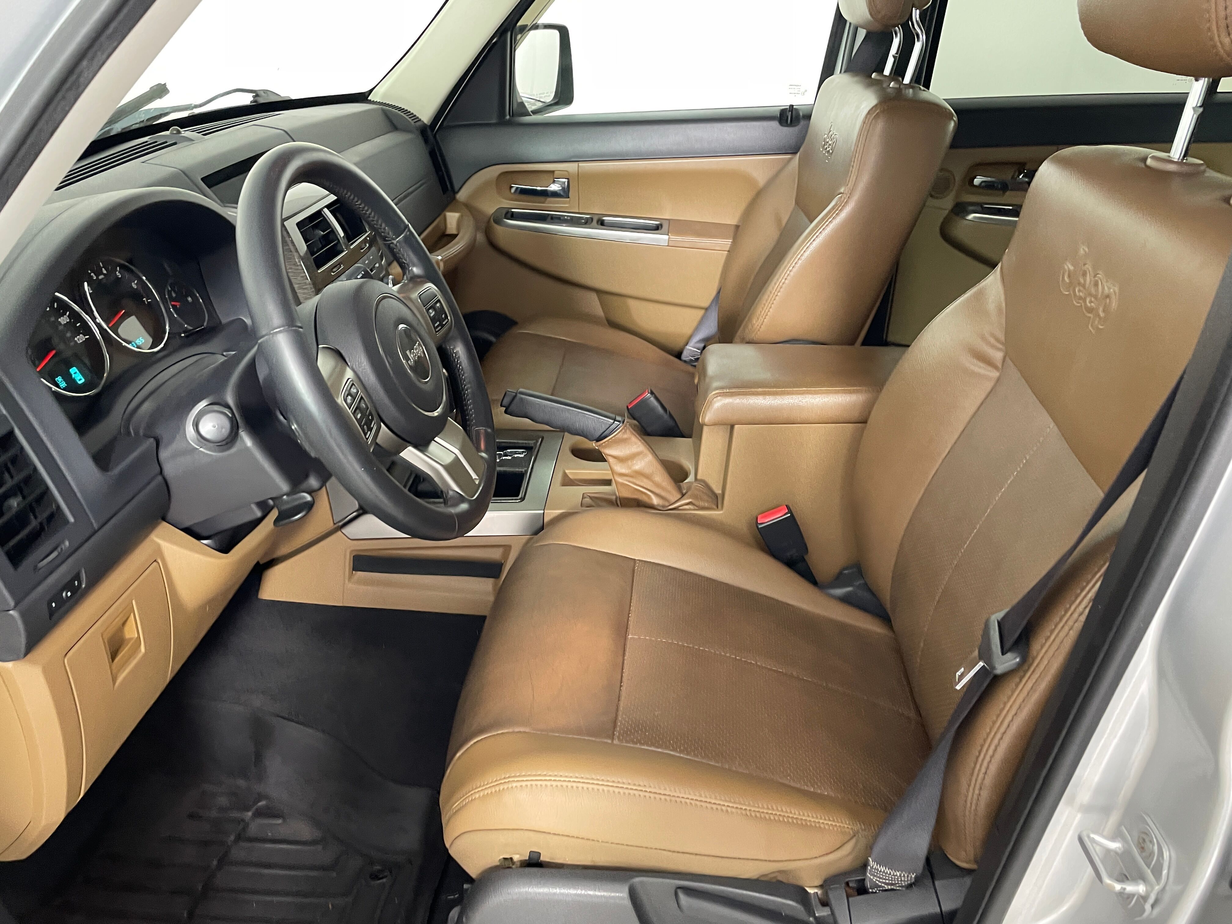 Used 2012 Jeep Liberty Limited with VIN 1C4PJMCK4CW133510 for sale in Bremerton, WA