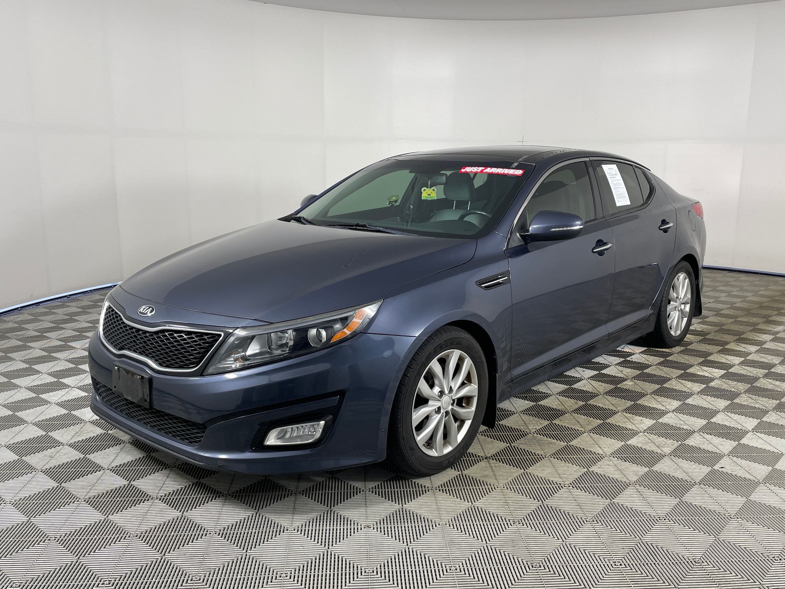 2015 Kia Optima EX's photo