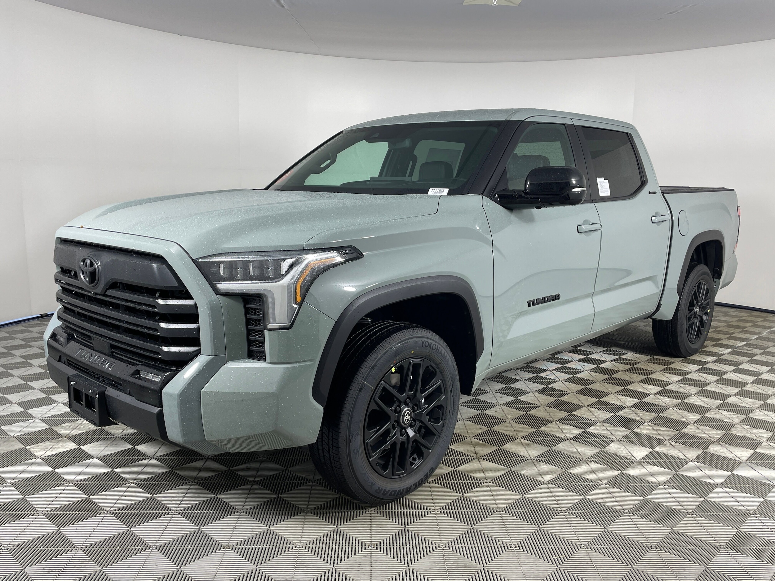 2026 Toyota Tundra Limited's photo