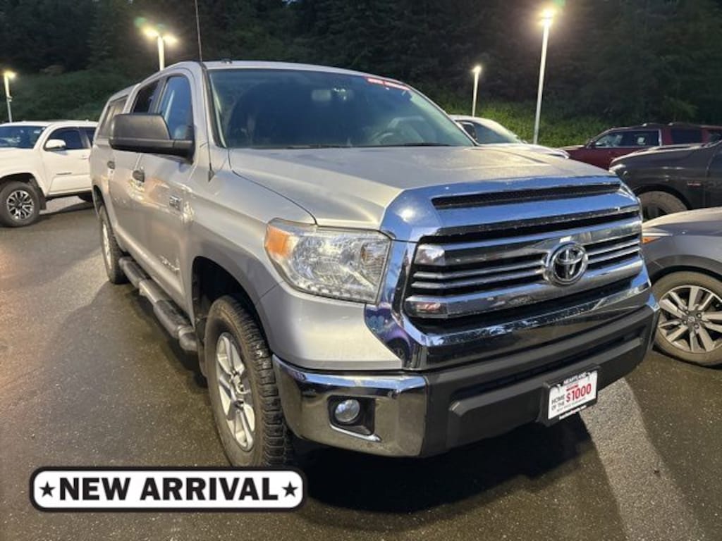 Used 2017 Toyota Tundra Truck CrewMax