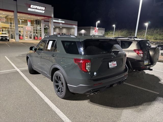 2024 Ford Explorer ST photo 6
