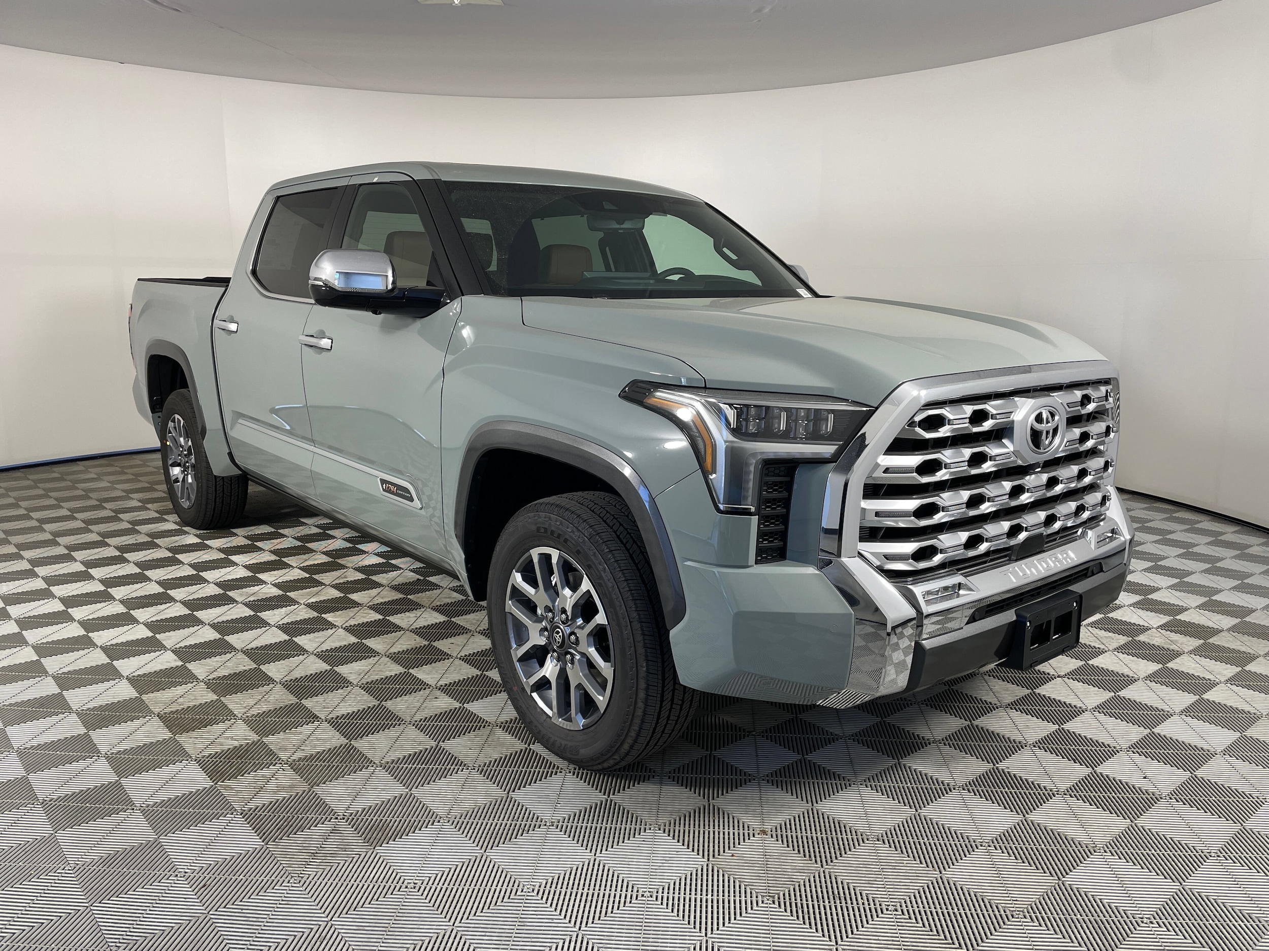 2026 Toyota Tundra 1794 Edition - Photo 10