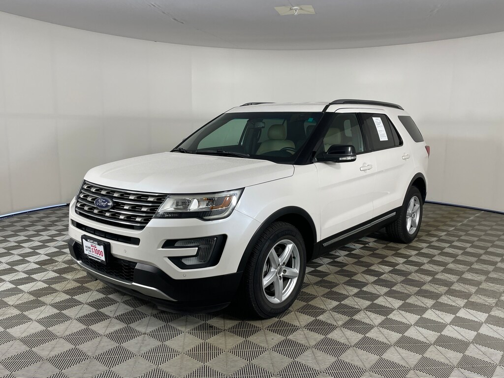 Used 2017 Ford Explorer XLT SUV