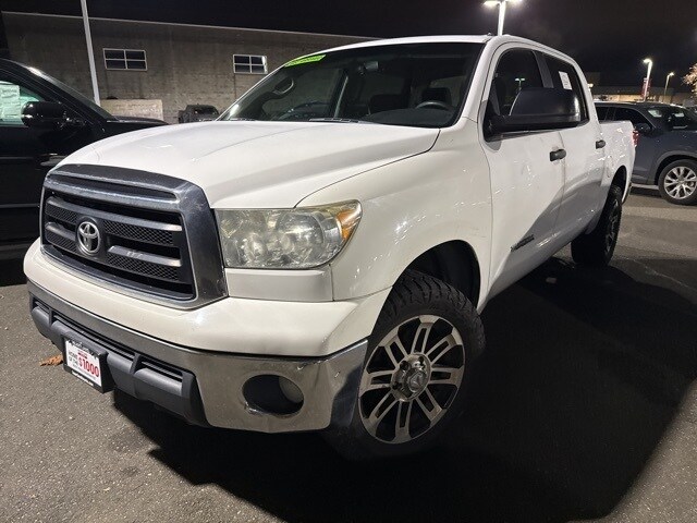 2011 Toyota Tundra Grade photo 3