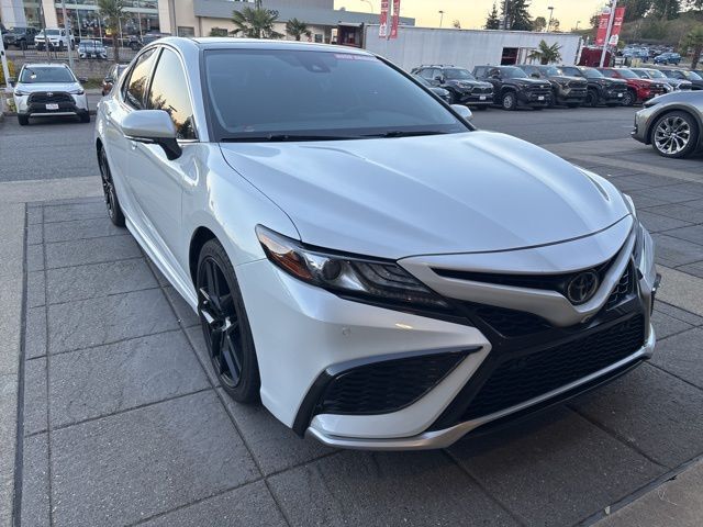 2021 Toyota Camry XSE V6 photo 3