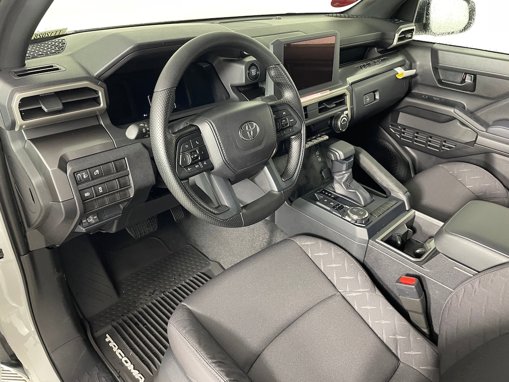 New 2026 Toyota Tacoma SR5 4X4 DBL CAB LONG BED