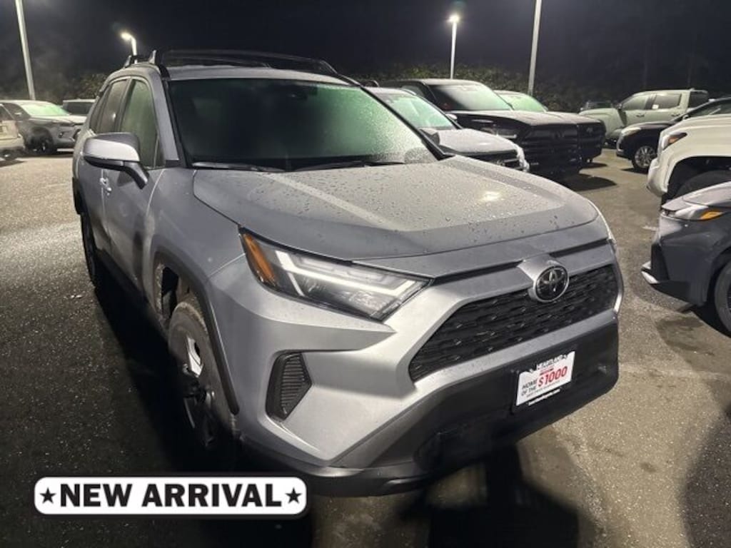 Used 2025 Toyota RAV4 XLE SUV