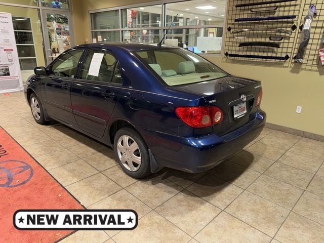 2005 Toyota Corolla Sedan 