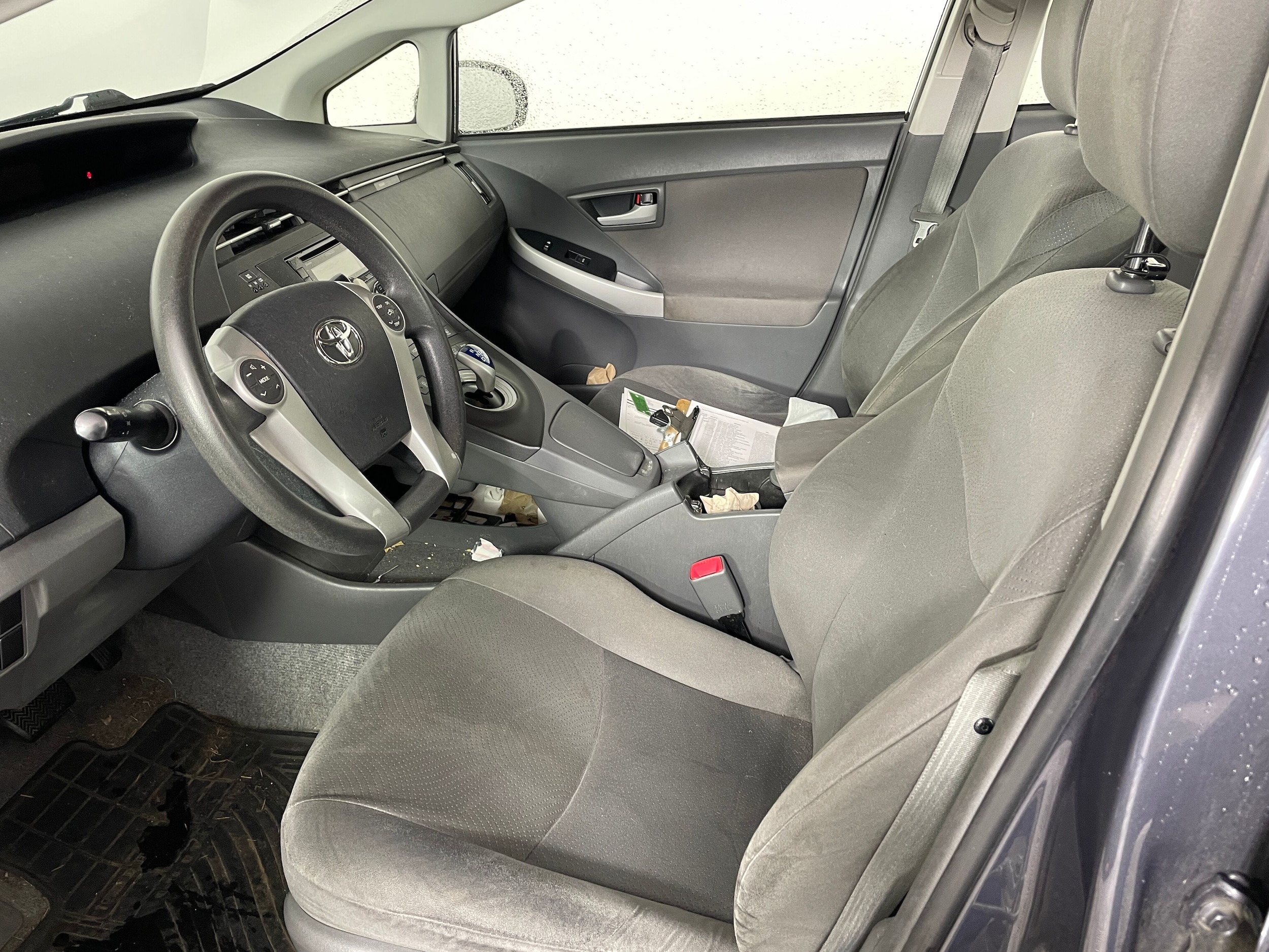 Used 2011 Toyota Prius V with VIN JTDKN3DU9B1477516 for sale in Bremerton, WA