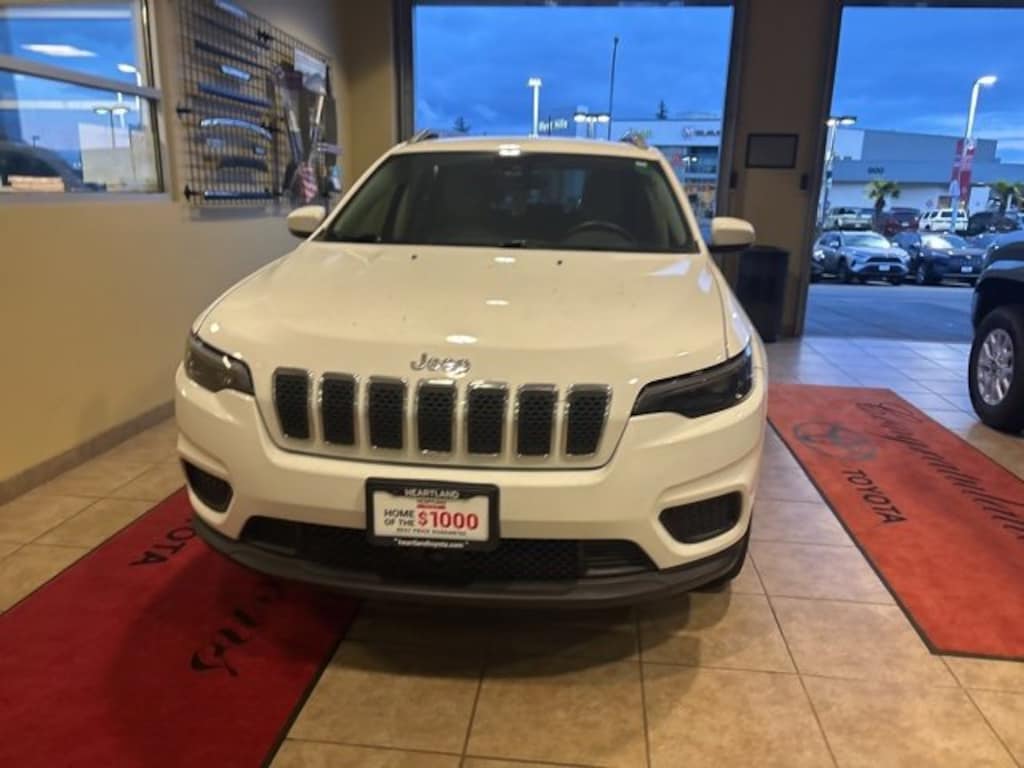 Used 2021 Jeep Cherokee Latitude SUV
