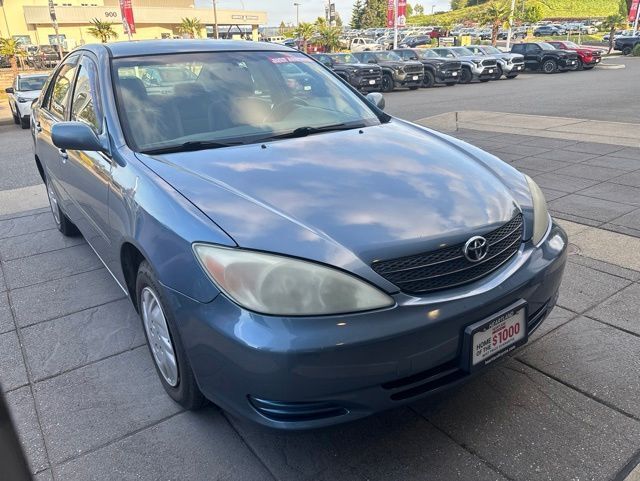 2002 Toyota Camry LE photo 3
