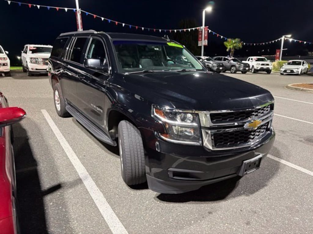 Used 2018 Chevrolet Suburban LT SUV