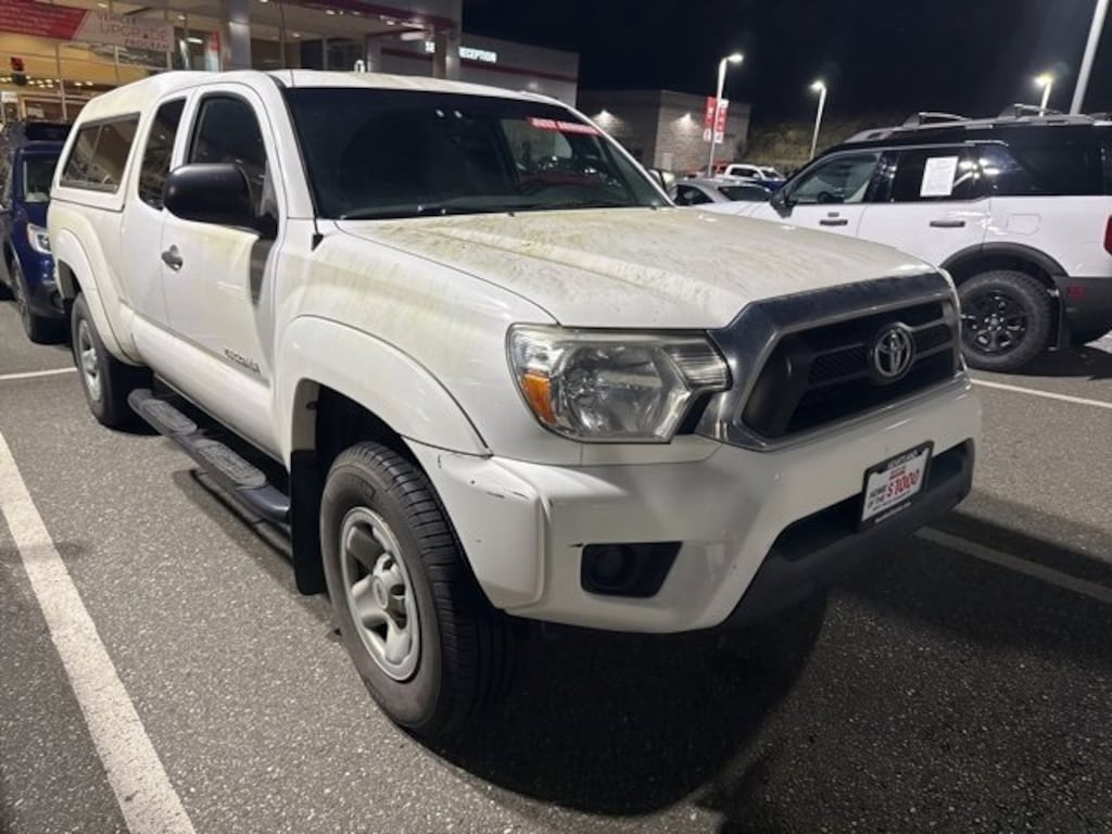 Used 2015 Toyota Tacoma PreRunner Truck Access Cab