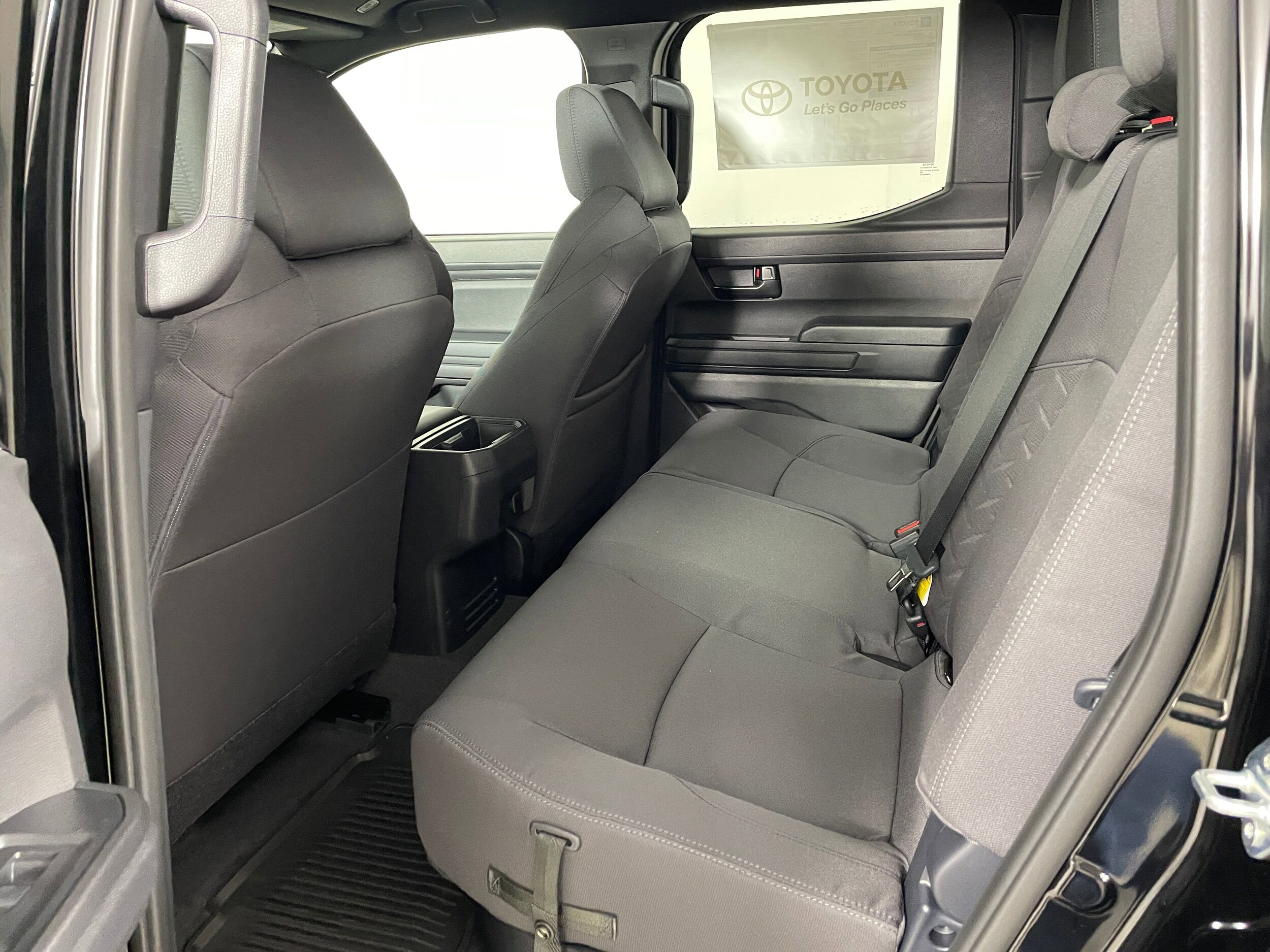 2025 Toyota Tacoma SR5 4x4 Double Cab photo 4