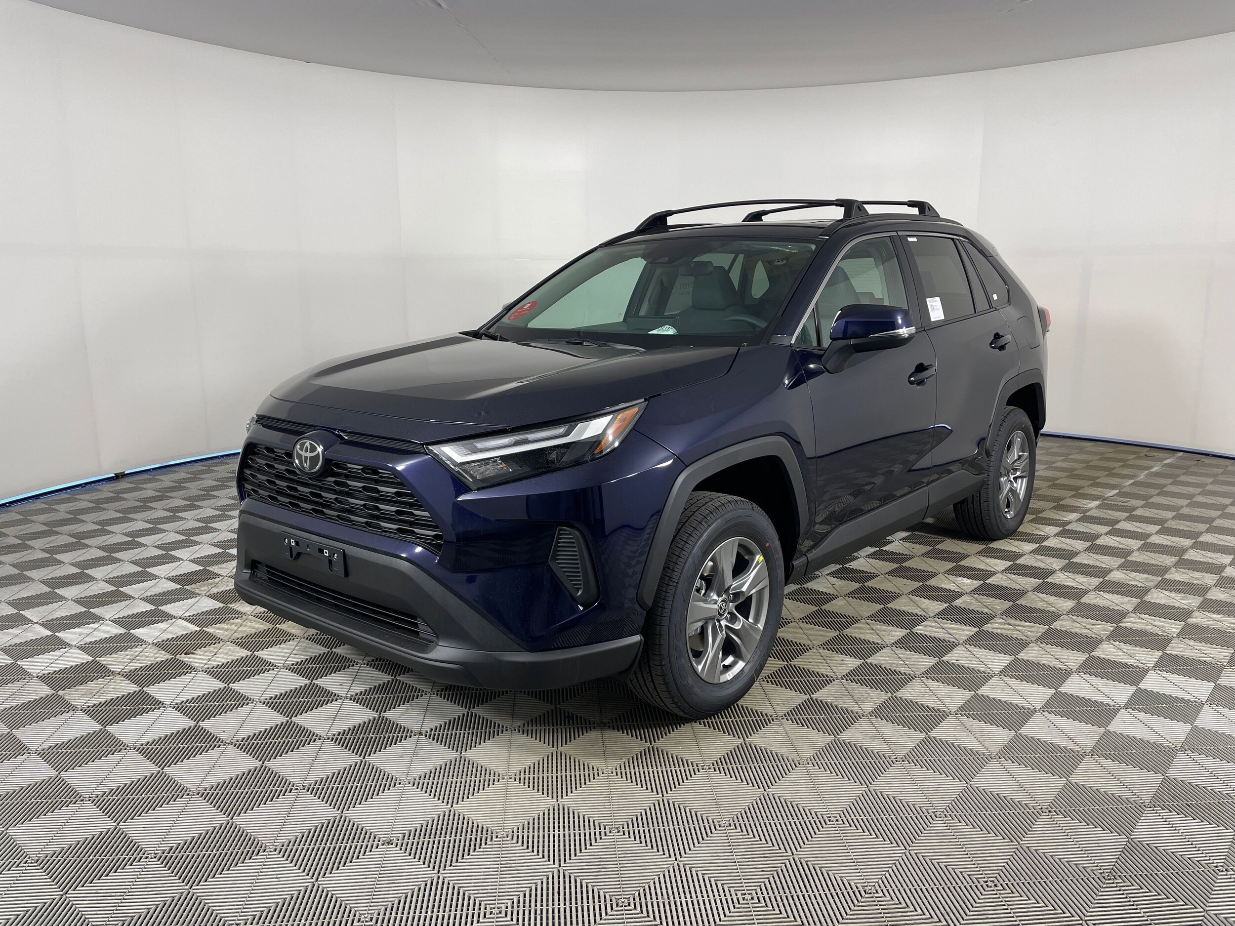 2025 Toyota RAV4 Hybrid XLE AWD SUV 