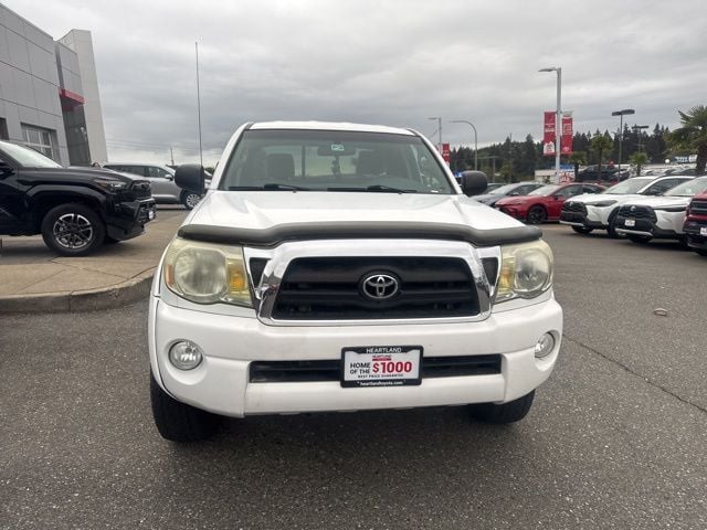 2005 Toyota Tacoma Base V6 photo 2