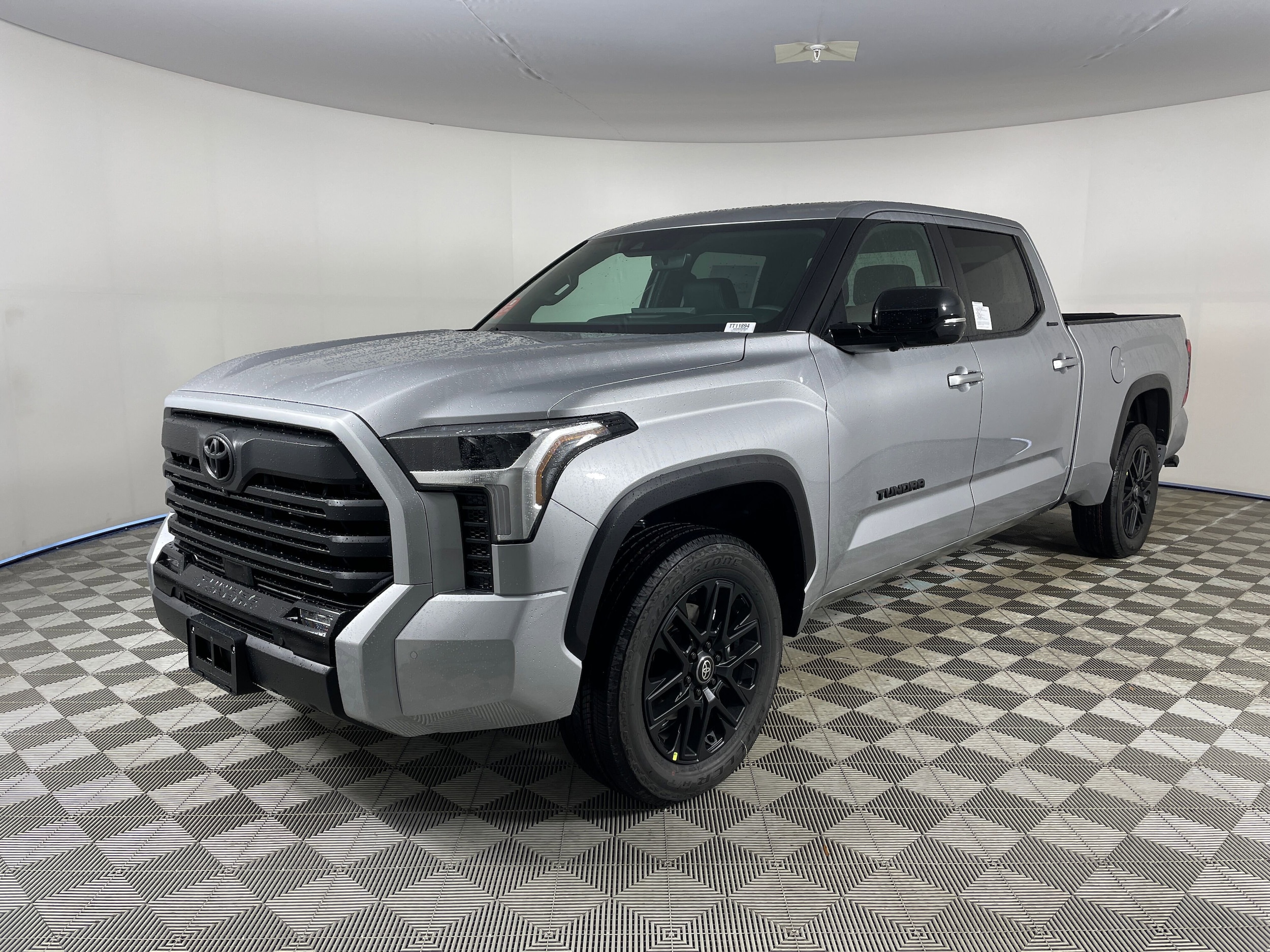 2026 Toyota Tundra Limited's photo